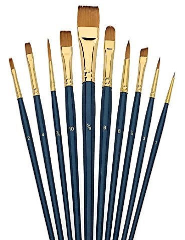 Assorted brushes