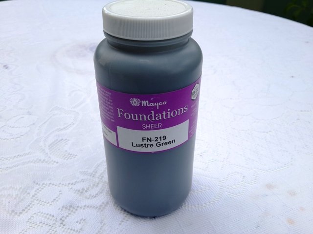 Foundation glaze